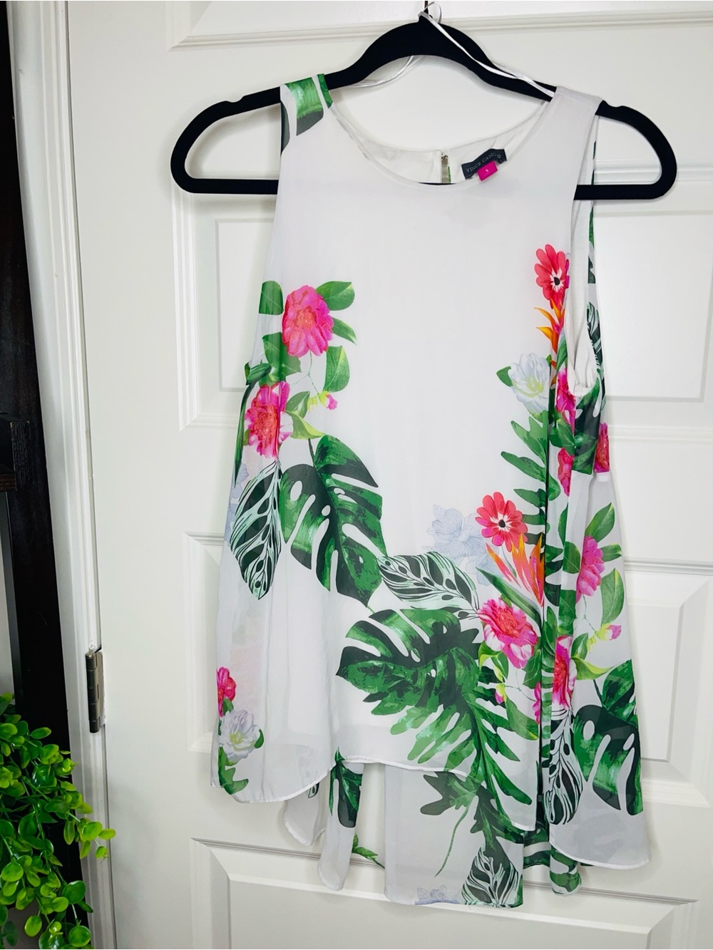 Vince Camuto | White Floral Chiffon Blouse with Pink & Green Print